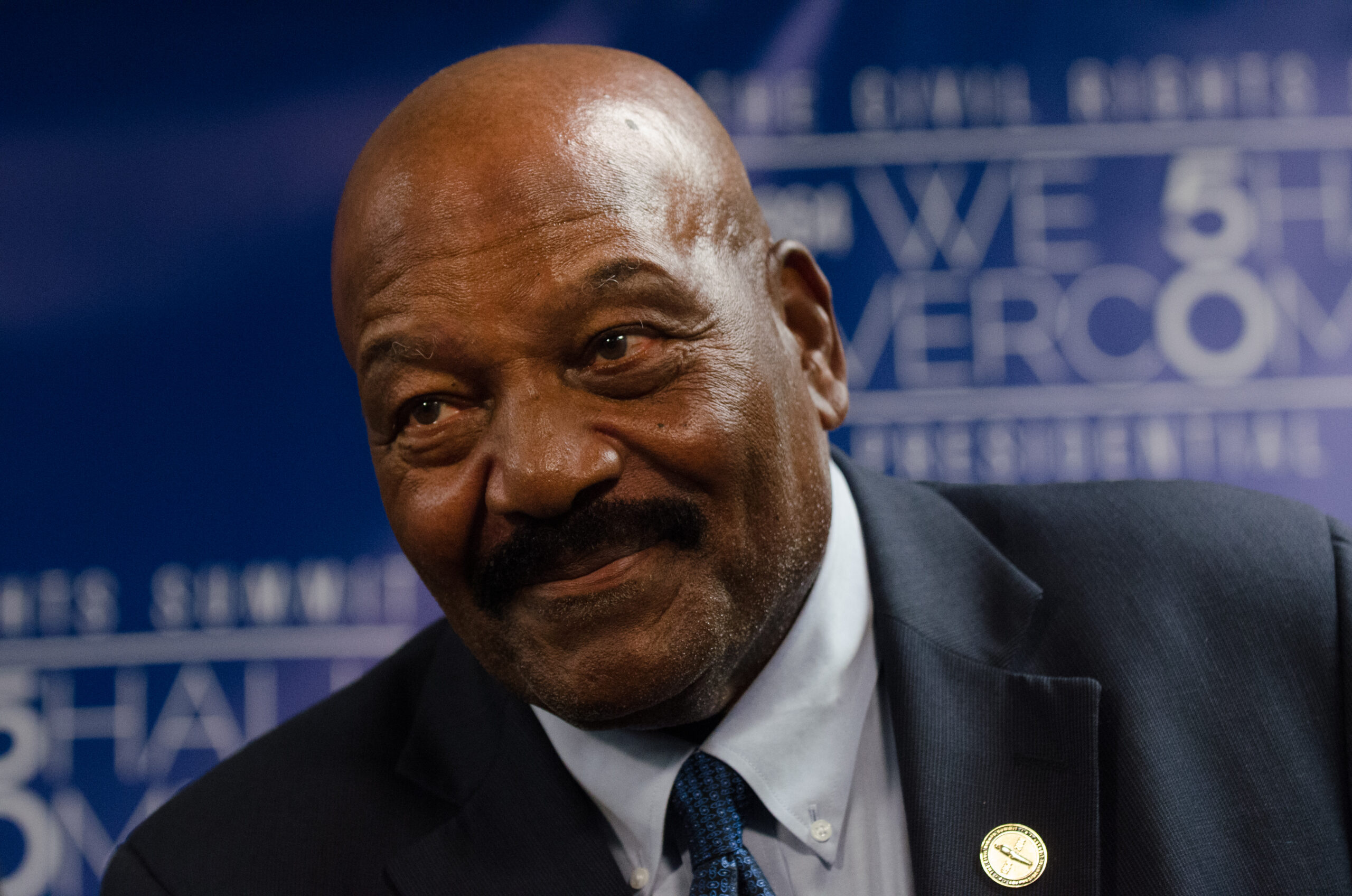 NFL legend and civil rights advocate Jim Brown dies at 87