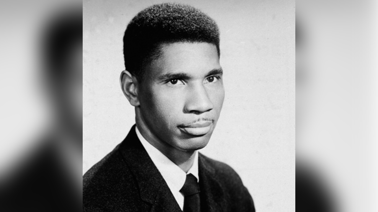 "June12_Medgar-Evers" by teachingforchange is licensed under CC BY-NC 2.0.