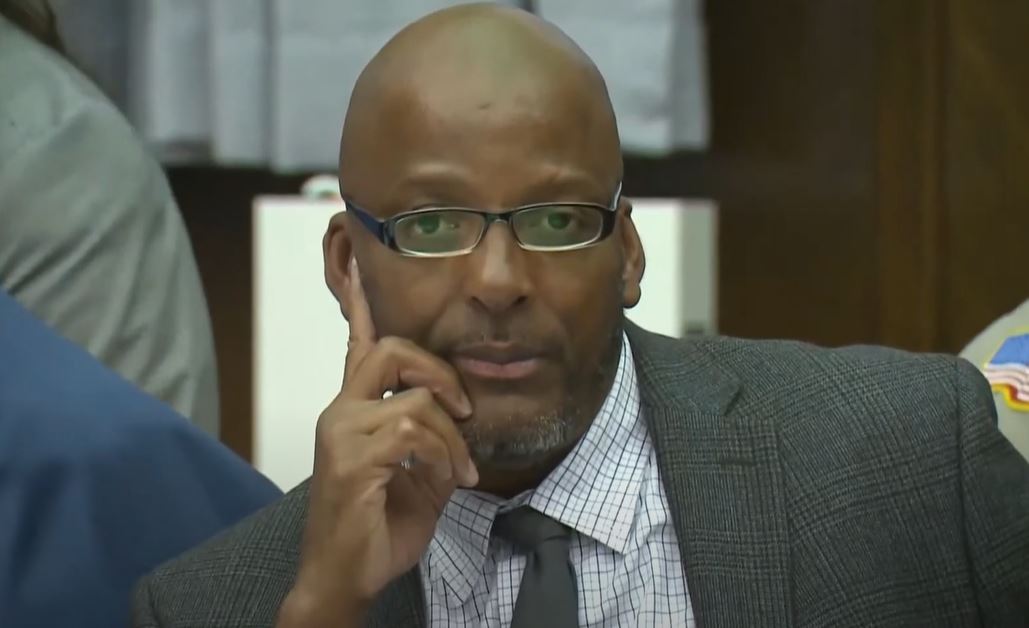 Judge overturns murder conviction of Black man imprisoned more than 30 years